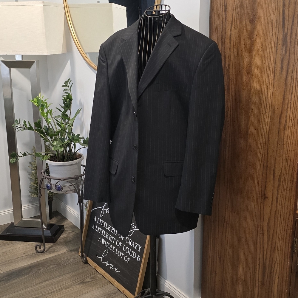 Van Heusen Black Suit Modern Professional